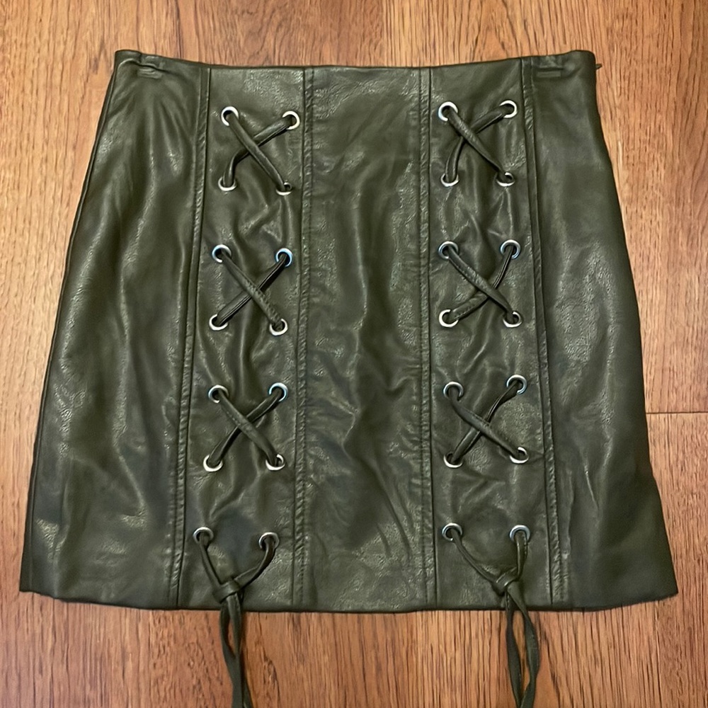 Lola x LF leather pencil skirt
